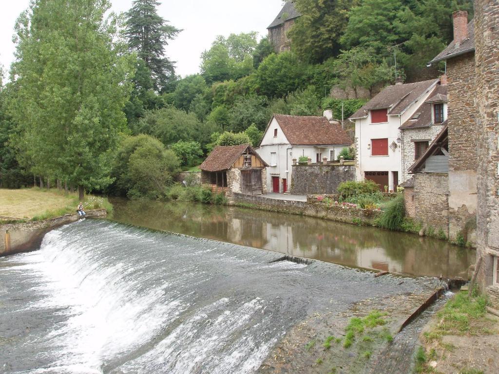 Lakeside Bed And Breakfast Payzac  Esterno foto